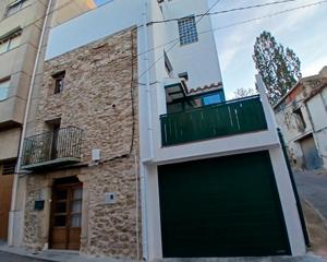 Rent House in Cv-135 414. Casa en alquiler en cervera del maestre, larga estancia.