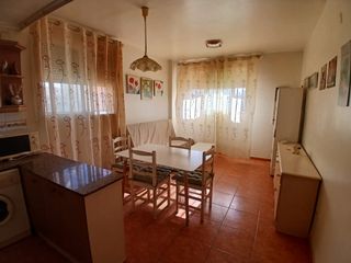 Appartement à Carrer tresmall 1. Planta baja les cases d'alcanar