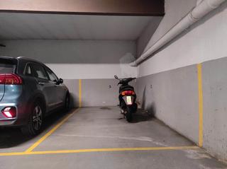 Parking voiture  Carrer dels cintaires. Plaça d'aparcament. apte per 1 cotxe. forma rectangular ( amplad