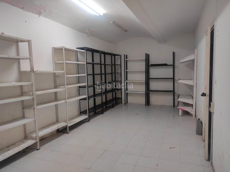 Foto 89f1b9be-9599-4bd5-b2b7-f520c4d83ab1. Lloguer local comercial a carrer de jaume i 4 a Barri Antic Manresa