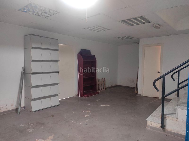 Foto a901859e-ea20-4d09-a35d-6c9f8ea4b942. Lloguer local comercial a carrer de jaume i 4 a Barri Antic Manresa
