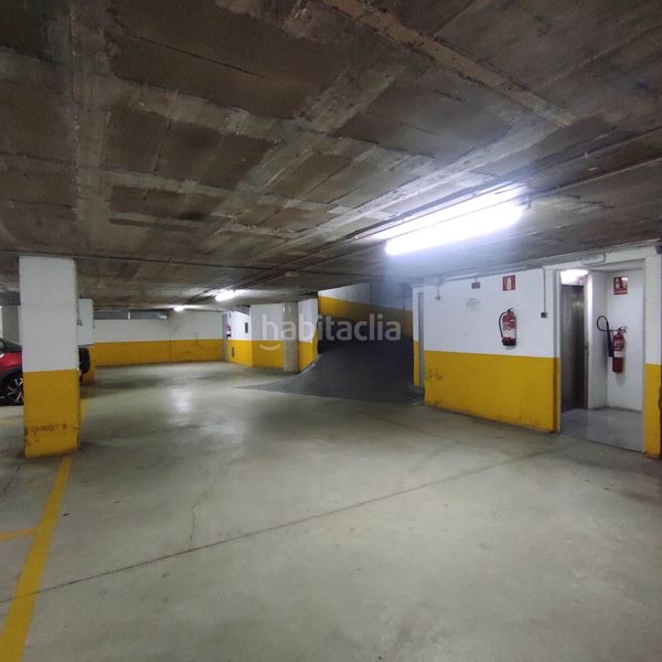 Foto c853a9b5-aa36-4051-9e4f-ecf80242314f. Aparcament cotxe a Callús