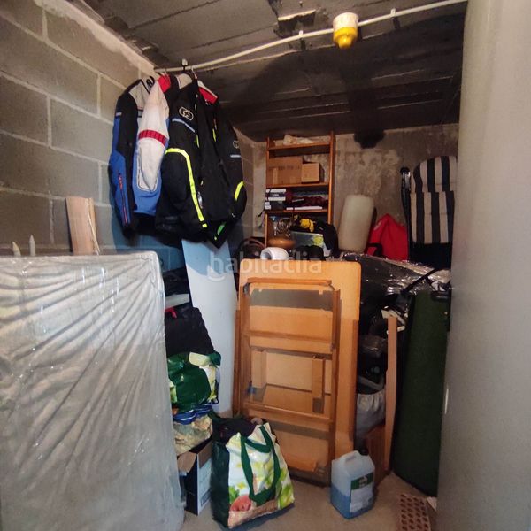 Foto ffae48ae-a444-44e8-a34e-9381604524a5. Aparcament cotxe a Callús