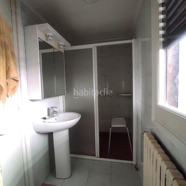 Foto 5988d297-10d0-4e99-83de-3377505a99da. Casa adossada amb calefacció a Callús