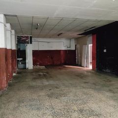 Locale commerciale  Carrer de mart� i juli�. Local de 169 m2 a tocar el centre