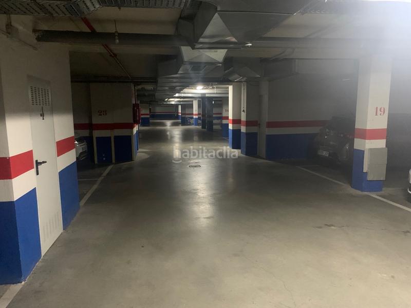 Foto 71948b55-a5e3-4e6c-a4aa-ea226f0565b7. Autoparkplatz in avenida de la juventud 28 in Sónsoles Ávila