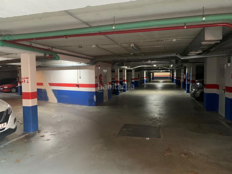 Foto db453d90-9926-4826-8823-c5fc7b01d57d. Autoparkplatz in avenida de la juventud 28 in Sónsoles Ávila