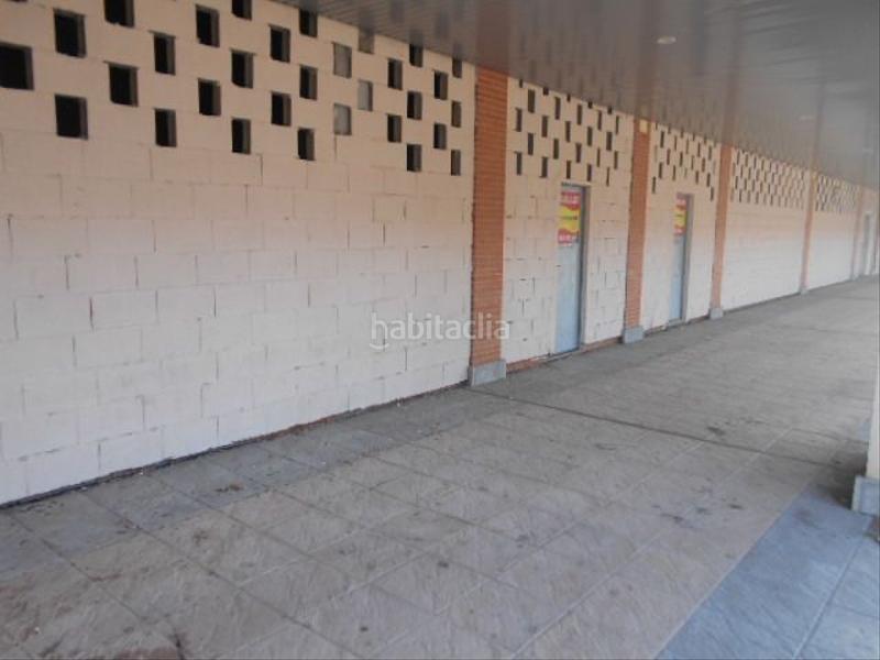 Foto 69b6e141-bf9f-46ab-bca4-a0f86b9bcb84. Alquiler local comercial 2 locales comerciales, en avenida principal. en Ávila