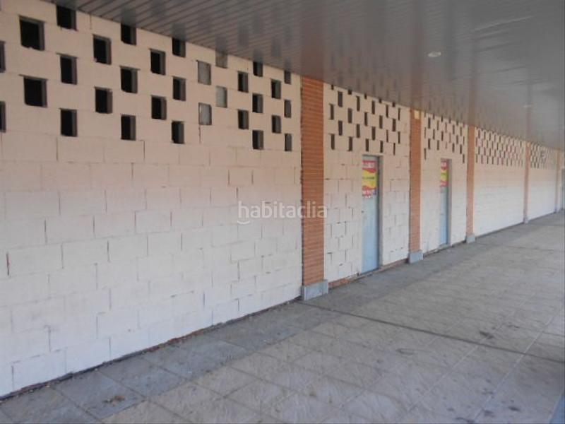 Foto 71b3d92e-54a0-45c8-9d11-4eb65bb67d2e. Alquiler local comercial 2 locales comerciales, en avenida principal. en Ávila