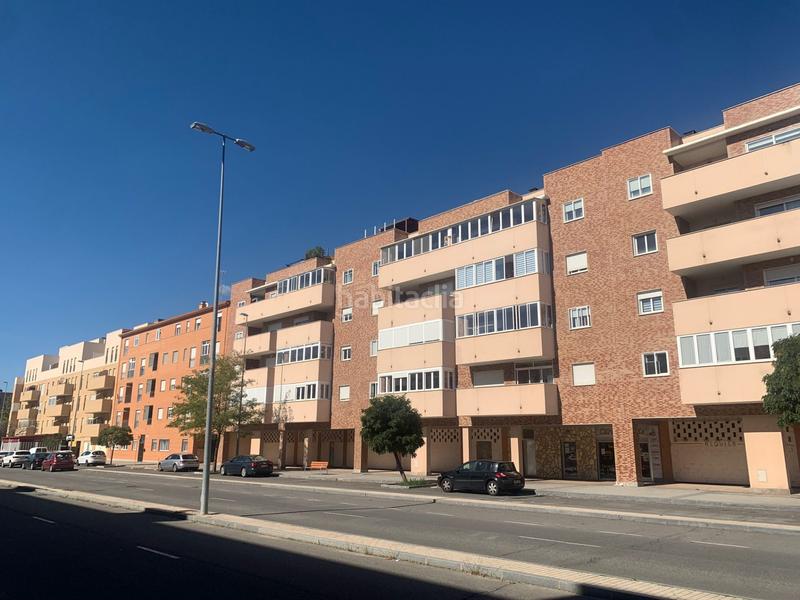 Foto 933ff47b-d2f0-4b1c-927d-33fcead5c335. Alquiler local comercial 2 locales comerciales, en avenida principal. en Ávila