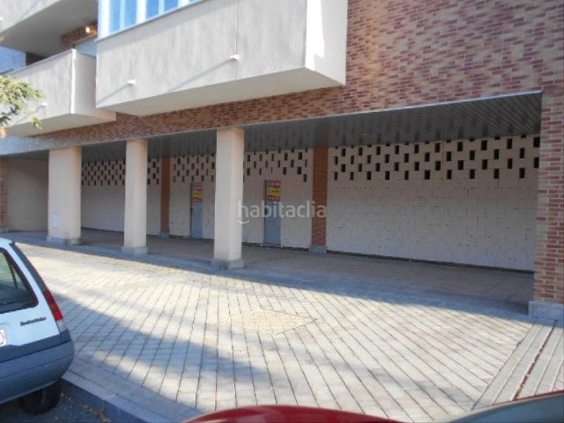 Foto 5c369aac-2f0b-4662-8e22-529972332335. Location local commercial dans Sónsoles Ávila