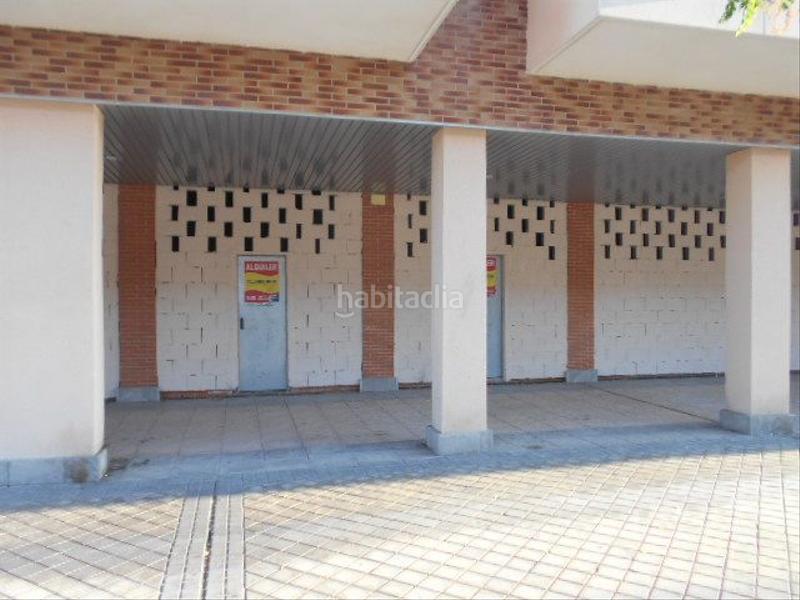 Foto 72561ec1-6aef-4bc0-b213-27a75ed5e703. Location local commercial dans Sónsoles Ávila