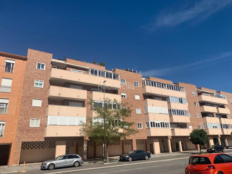 Foto 8bcb4043-8259-4d80-bdbf-79c2a7ff52a7. Location local commercial dans Sónsoles Ávila