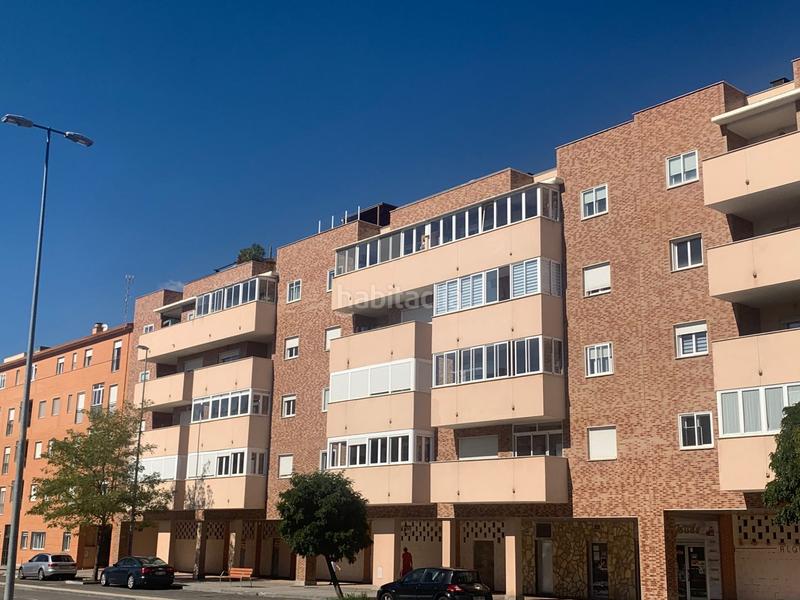 Foto 81382768-94f3-42e0-9287-af84b393d7d2. Miete geschäftsraum in Sónsoles Ávila