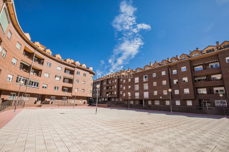 Foto 248997d5-2d67-4e62-be15-d3ecb2795637. Parking voiture dans calle santo tomás 4 dans Sónsoles Ávila