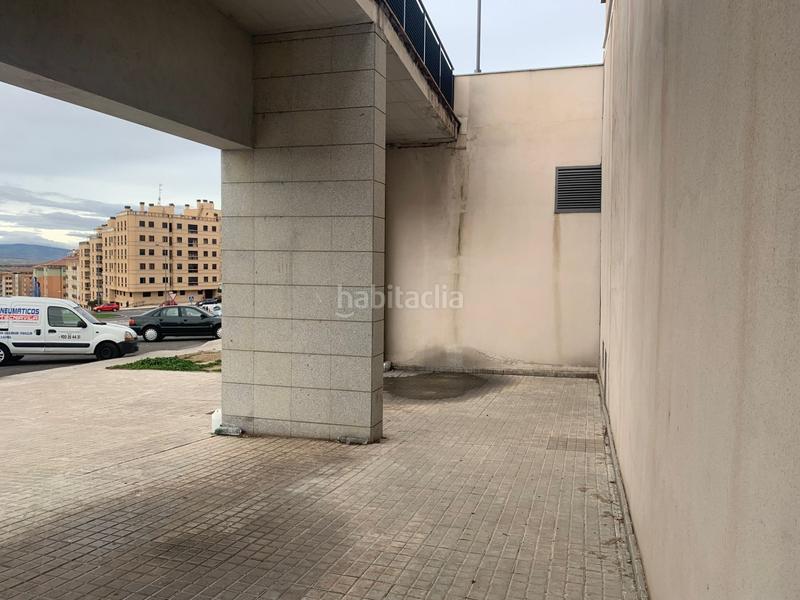 Foto 70a730fa-1c36-45cd-a87d-f3faa0878644. Parking coche en calle de manuel gómez moreno 2 ultimas plazas de garaje en Ávila