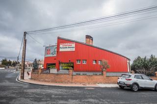 Lloguer Local Comercial a Pintor caprotti 10. Local comercial