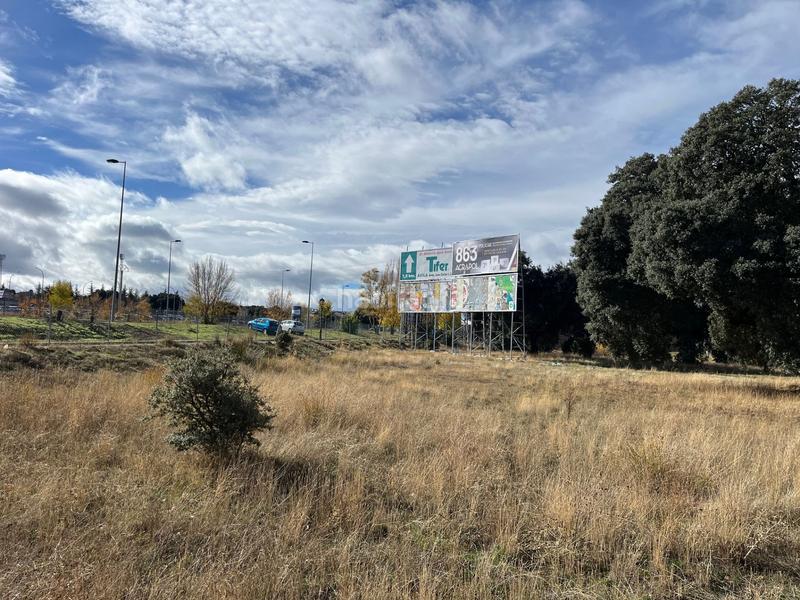 Foto 34a6d5b9-82c5-4e06-8404-33e84fd0bd43. Residential plot in ciudad de toledo 6 in Hervencias Altas - El Pinar Ávila