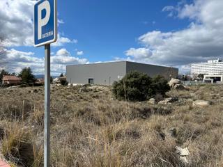 Residential Plot in Ramon de francisco 3. Venta conjunta o separada de suelos urbanos.