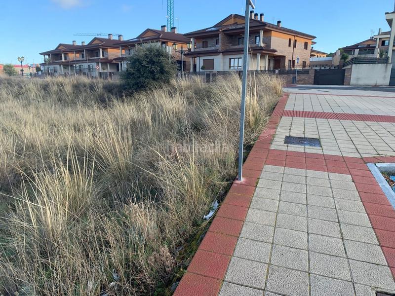 Foto 5aba75b6-2f85-44dd-a8a6-a6436092ea53. Residential plot in ramon de francisco 1 in Hervencias Ávila