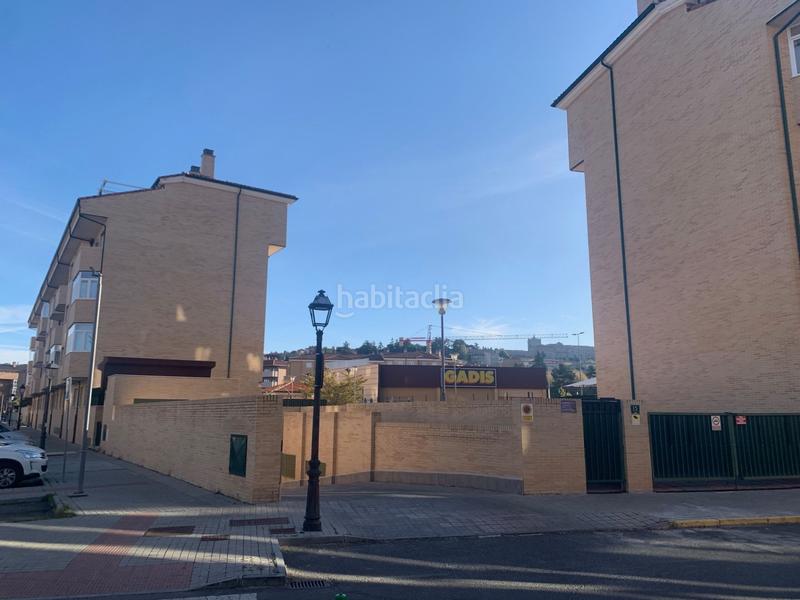 Foto 81e6ae4a-9d18-4b81-a510-4673af9c4f86. Autoparkplatz in mancebo de arevalo 15 in Sur Ávila