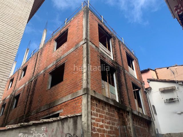Foto 3ce0881e-d694-49a9-88d8-1d8f51fe57ad. Edificio in empedrada 71 in Arenas de San Pedro