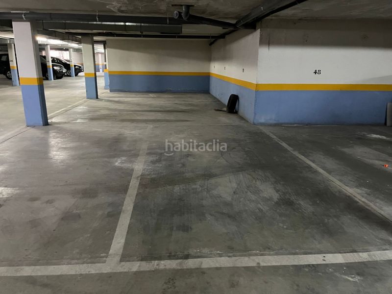 Foto b401e461-e0e2-4996-8b56-0c32ebc12ec6. Aparcament cotxe a dalia 9 a Sónsoles Ávila