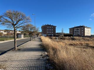 Terreno residencial en ANTONIO VIVALDI 9