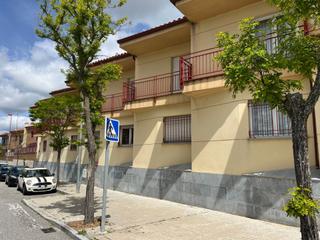 Lloguer Pis a Ciudad de toledo 9. Vivienda con garaje.