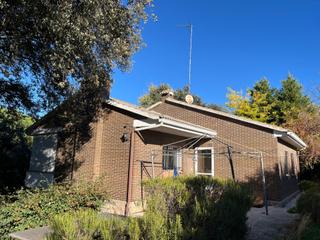 Haus in Coto san isidro 123. Chalet independiente