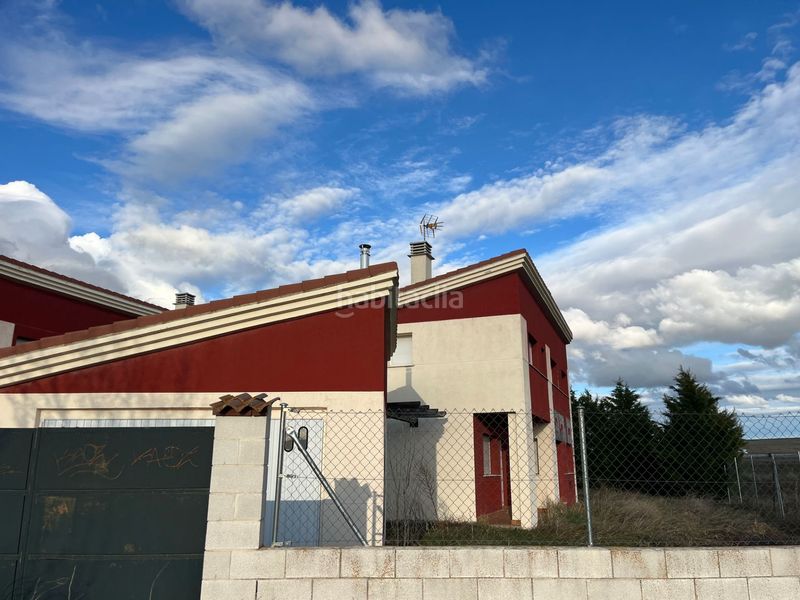 Foto 1d77c33c-7ff2-4f3f-a979-a10e1c351524. Casa a san roque 33 a Sanchidrián