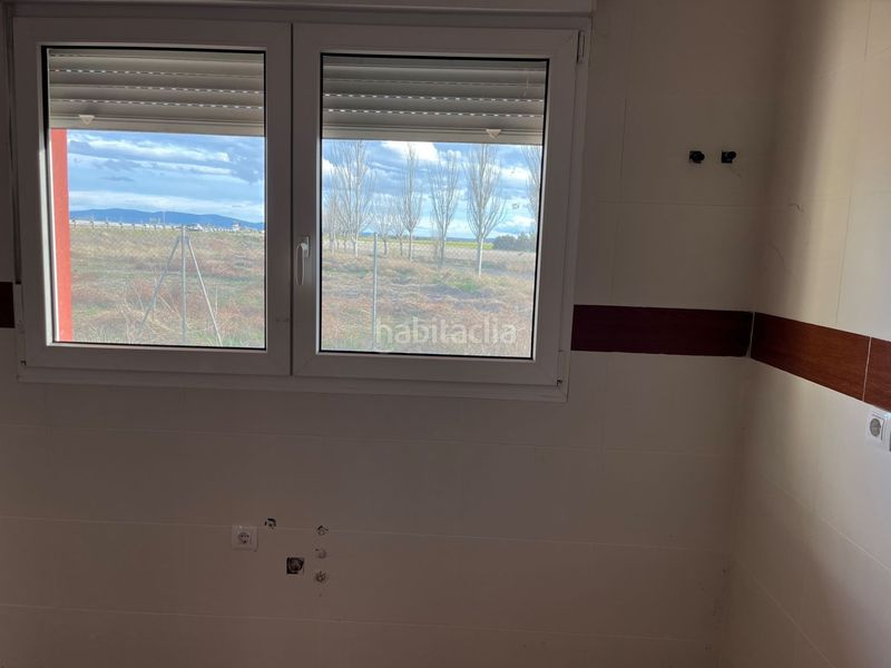 Foto 5ca463f9-419f-4e51-905a-9f5eb8de3372. Casa a san roque 33 a Sanchidrián