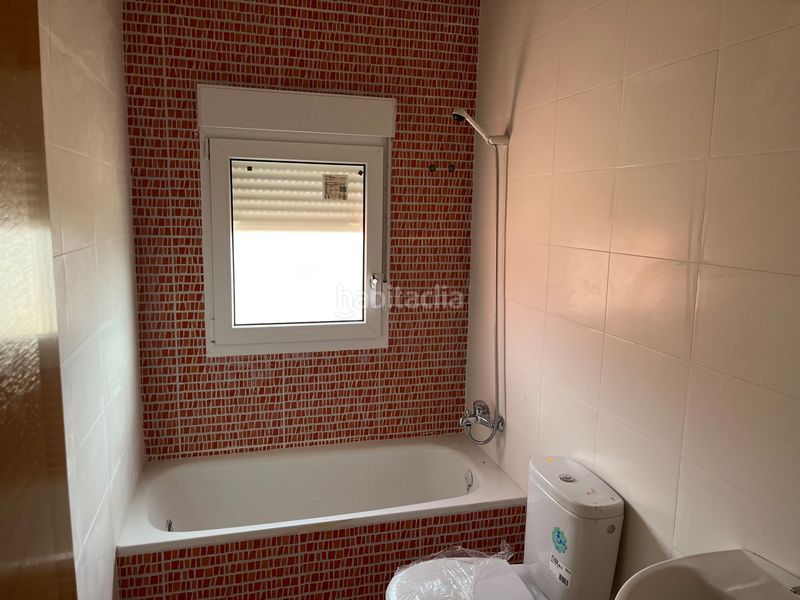 Foto 9ba50998-cd78-4c7c-a0fd-8687696c70c2. Casa a san roque 29 a Sanchidrián