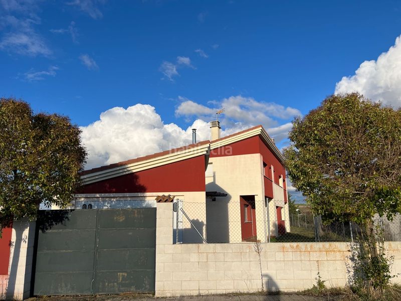 Foto bc6d0f46-12d7-411c-abfe-10c6381c3088. Casa a san roque 29 a Sanchidrián