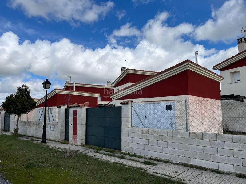 Foto bfcdf873-1e1d-42e0-bf09-30645c4d4f93. Casa a san roque 29 a Sanchidrián