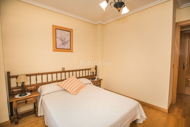 Foto 06a30be5-9383-41f0-ab72-b09dbb5edee4. Casa in juan carlos i 29 in Hervencias Altas - El Pinar Ávila