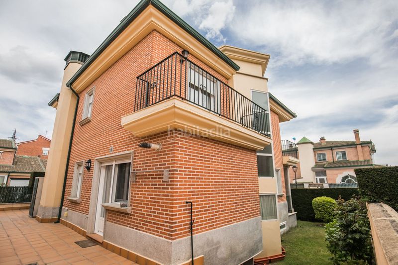 Foto 6b267c81-530f-48f8-a994-f6da1ba0d37d. Casa in juan carlos i 29 in Hervencias Altas - El Pinar Ávila