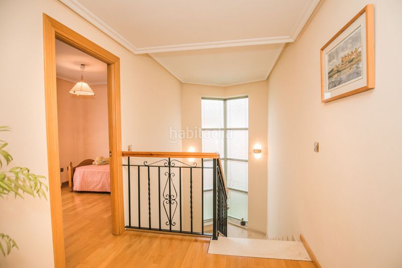 Foto b7bd92e3-d3e8-4be6-b169-66f261417f5b. Casa in juan carlos i 29 in Hervencias Altas - El Pinar Ávila