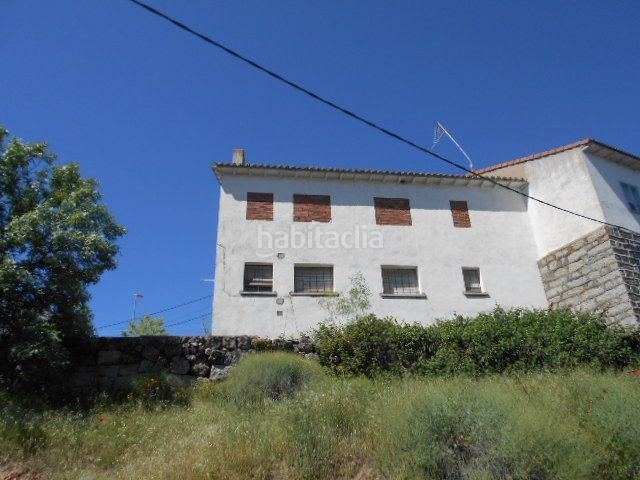 Foto 167c0608-e1d9-4bde-a103-a4e8d5e67ad0. Pis amb calefacció a Burgohondo