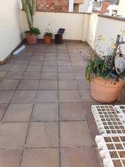 Xalet a Carrer de pujs 60. Casa en collblanc