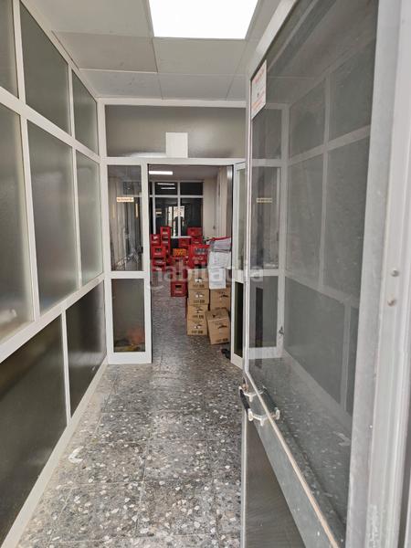 Foto dbe12408-3796-4355-9eec-667b6ed9b79a. Local comercial en carrer del llorer 37 oportunidad local en venta en Les Planes!! en Hospitalet de Llobregat (L´)