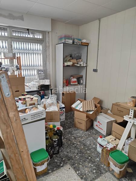 Foto e33bc920-e683-4598-83c0-0e1b87f3286c. Local comercial en carrer del llorer 37 oportunidad local en venta en Les Planes!! en Hospitalet de Llobregat (L´)