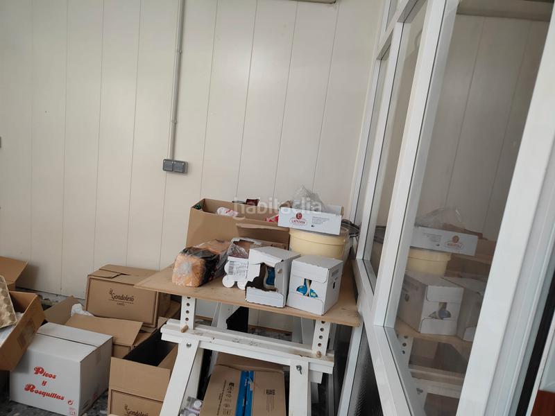 Foto eaa877a5-d906-4577-a0da-fe66190ec17b. Local comercial en carrer del llorer 37 oportunidad local en venta en Les Planes!! en Hospitalet de Llobregat (L´)