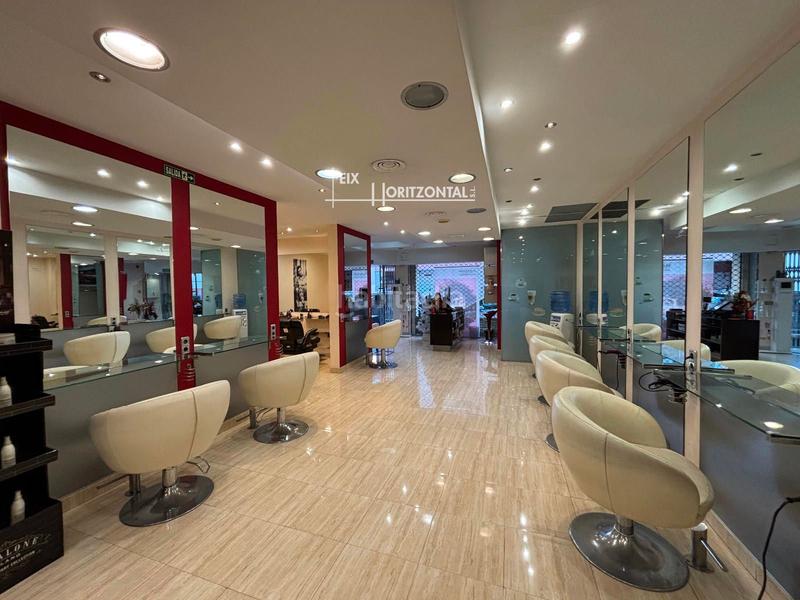 Foto 02f4928d-d27e-4420-aec7-d7318970a929. Local commercial dans Creu Alta Sabadell