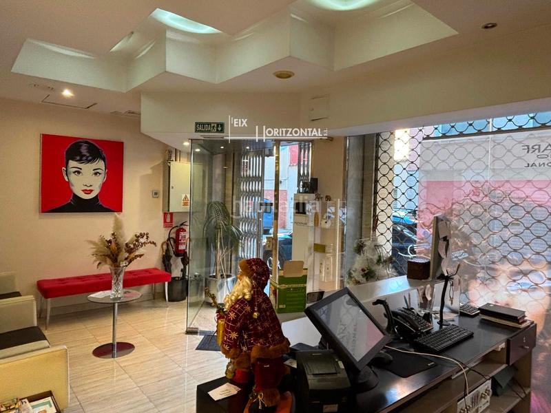 Foto c851fafd-ad3c-4489-bd50-aa0901adc734. Local commercial dans Creu Alta Sabadell