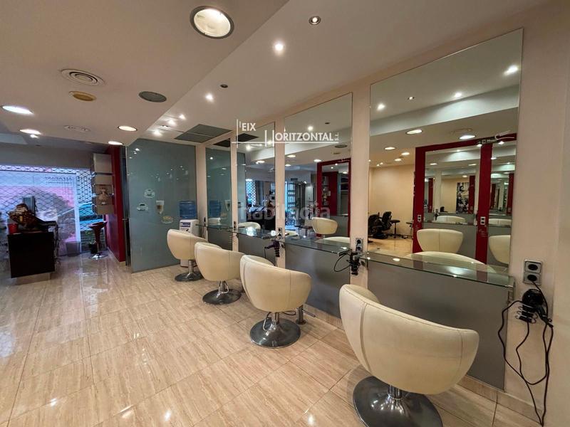 Foto f7d8829f-2000-4acc-9bd5-ba826b3be8d7. Local commercial dans Creu Alta Sabadell