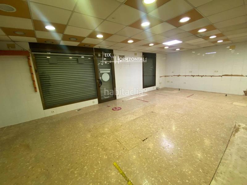 Foto 6b8605ec-b668-4feb-b2c9-78ef772bff74. Location local commercial dans Centre Sabadell