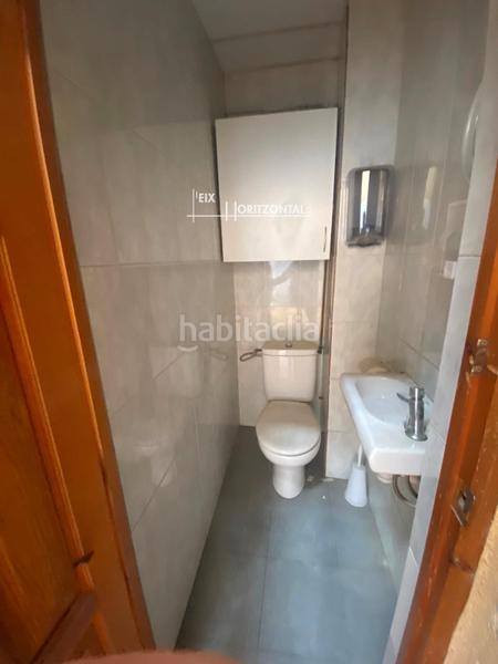 Foto a0d27b62-fac6-4c8d-b05d-88f839f94b34. Location local commercial dans Centre Sabadell