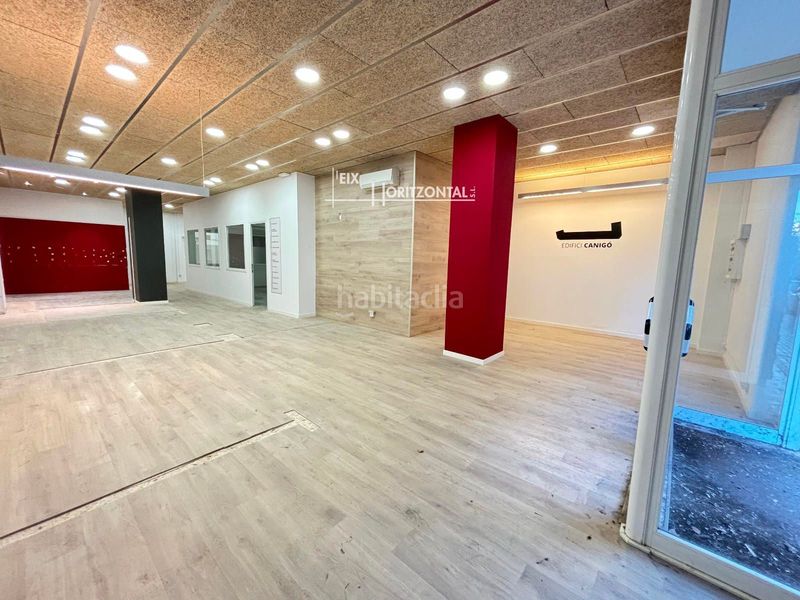 Foto 74d3c4a4-7fb2-492d-881d-a34e48e44097. Alquiler local comercial local en alquiler en el corazón en Barberà del Vallès