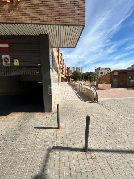 Foto ba38e0c2-57b5-4c39-919f-b899f40f5841. Lloguer aparcament cotxe a Centre Sabadell